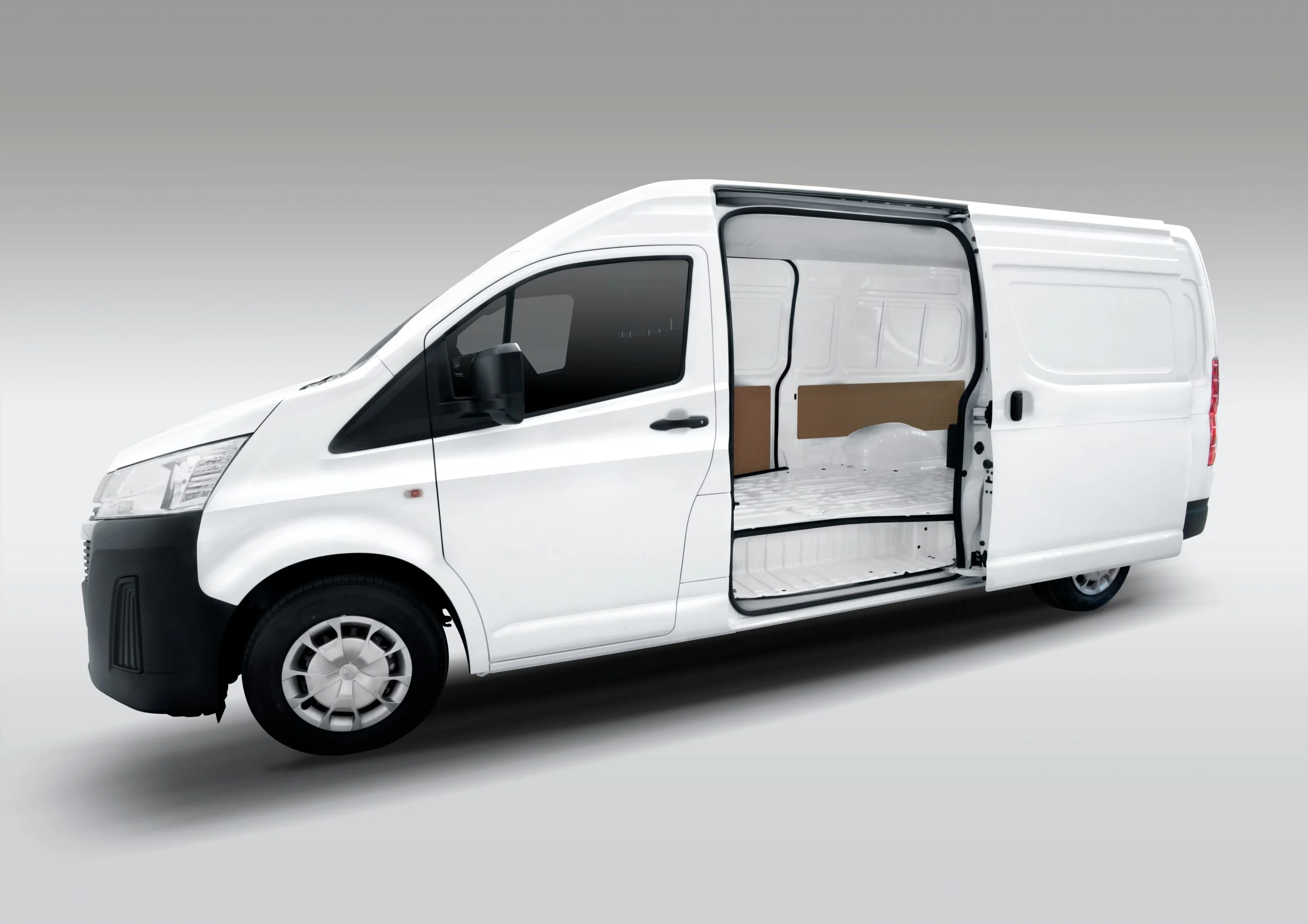 1541_HIACE_PANEL_TECHOALTO_LATERAL_2_1621321778-scaled